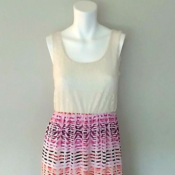 Lily Rose Multicolor Sleeveless Maxi Dress. - Picture 2 of 11